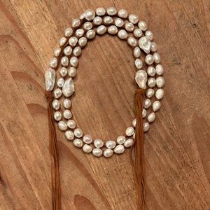 Tess & tomy Mary Necklace